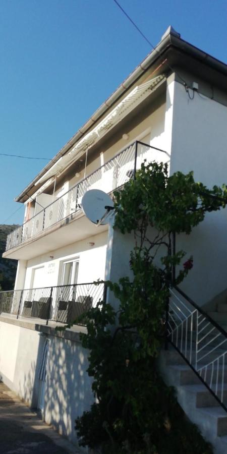 Lorena Senj  Exterior foto